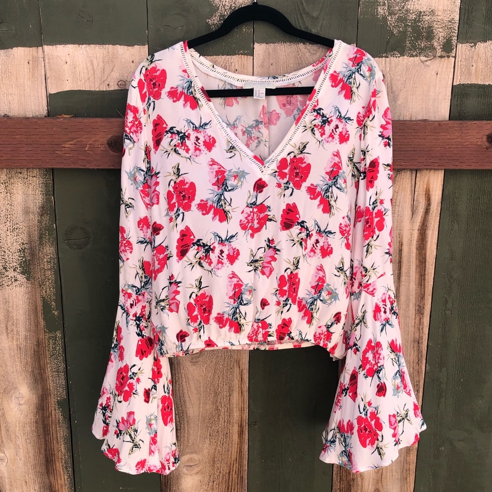 Floral Bell Sleeve Blouse